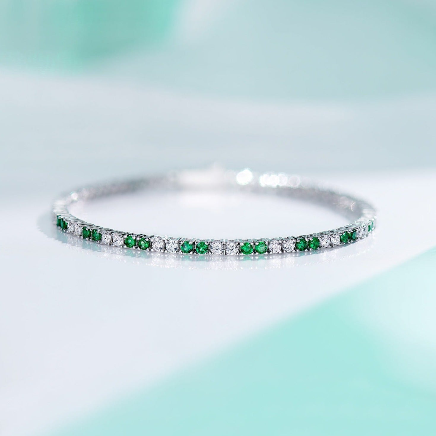GREEN SPINEL MINI DIAMOND BRACELET