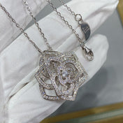 ROSE PEDANT SILVER DIAMOND NECKALCE
