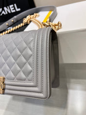 BOY BAG MEDIUM 25 GREY CAVIAR GOLD HARDWARE