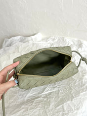 BV LOOP SMALL 23CM KHAKI CALFSKIN