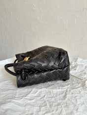 BV SMALL ANDIAMO 25CM BLACK LAMBSKIN