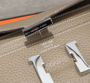 HM CLUTCH CONSTANCE 20.5 KHAKI CALFSKIN SILVER HARDWARE
