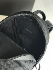 SMALL INTRECCIATO 41 BACKPACK IN BLACK CALFSKIN