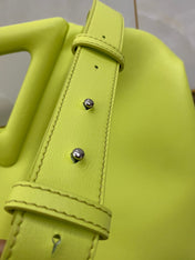 TRIANGLE HANDLE BAG 31 IN VOLT GREEN LAMBSKIN