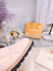 PILLOW COMFORT ANKLE BOOTS IN LIGHT PINK NYLON
