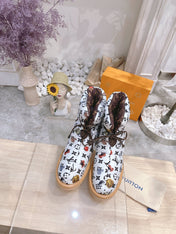 PILLOW COMFORT ANKLE BOOTS IN WHITE MIX BLACK MONOGRAM NYLON