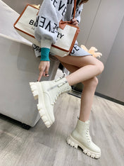 PRADA 25S SNOW BOOTS  IN WHITE CALFSKIN