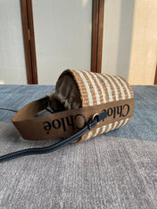 SMALL WOODY BASKET 17 IN BROWN AND WHITE FIBERS BROWN WEBBING BLACK CALFSKIN