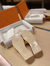 0RAN SANDALS IN DIJON YELLOW SUEDE AND DEEP PINK CALFSKIN
