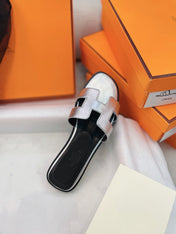 0ran Sandal Silver Leather