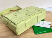 SMALL CASSETTE 23 IN PINE GLADE CALFSKIN