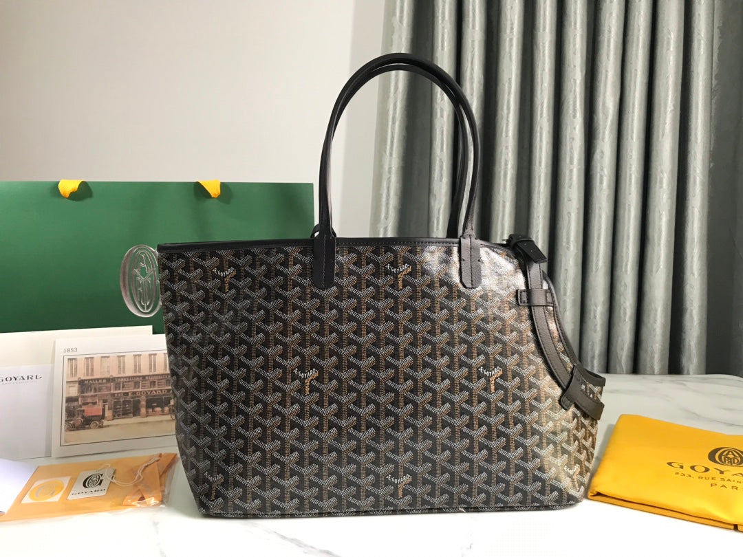 CHIEN GRIS BAG 33 IN BLACK GOYARDINE CANVAS CALFSKIN TRIM