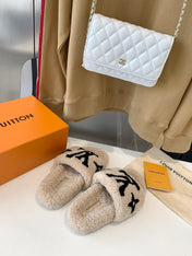 LV WOMEN'S PASEO FLAT SLIPPER IN TAN BROWN FLEECE WITH BLACK LOGO