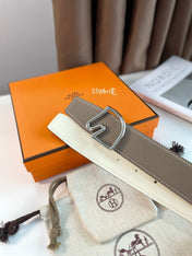 BOUCLE BELT BUCKLE & REVERSIBLE KHAKI BROWN AND WHITE LEATHER STRAP 38MM SILVER HARDWARE