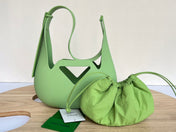 SHOULDER BAG 27 IN FEIJOA GREEN RUBBER AND NYLON FABRIC