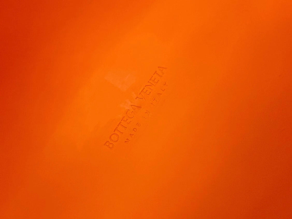 SHOULDER BAG 27 IN ORANGE PEEL RUBBER AND NYLON FABRIC