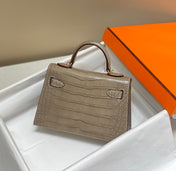 HERMES 25S MINI KELLY 19 IN MOCHA BROWN CALFSKIN GOLD HARDWARE  - PRE ORDER
