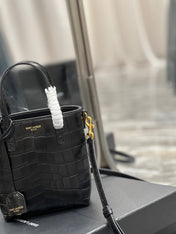 MINI TOY SHOPPING 18 IN CROCODILE-EMBOSSED BLACK CALFSKIN