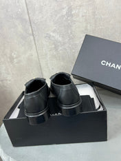 CHANEL 26S LOAFERS IN BLACK QUILTED CALFSKIN WITH CC LOGO
