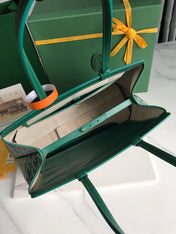 BELLECHASSE BIAUDE PM BAG 36 IN GREEN GOYARDINE CANVAS AND CALFSKIN TRIM