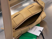 BRICK CASSETTE 28 IN HARVEST GOLD CALFSKIN