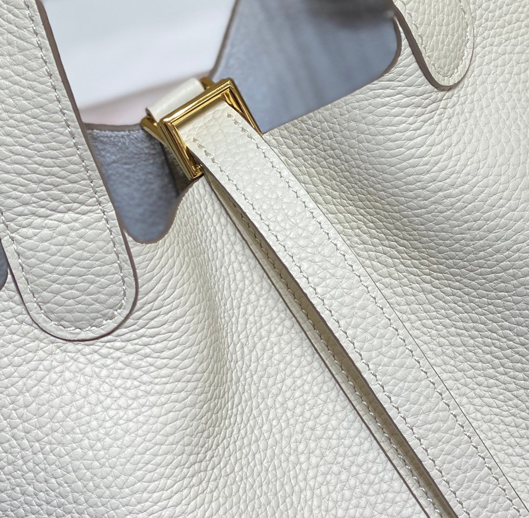 picotin lock 18 white-pearl togo ghw