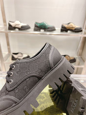 GUCCI 26S LACE-UP SHOES IN BLACK GG CANVAS