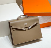 KELLY DEPECHES 38 BRIEFCASE IN ETOUPE TOGO CALFSKIN SILVER HARDWARE