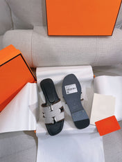 0RAN SANDAL BLACK CANVAS