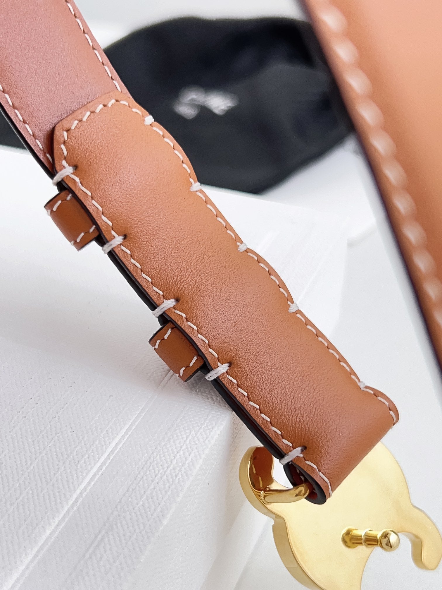 CELINE 26S BELT 25 MM IN BROWN CALFSKIN 672022