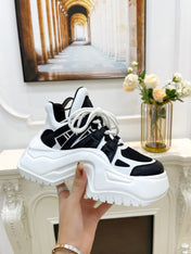 LV ARCHLIGHT 2.0 PLATFORM SNEAKER IN WHITE MIX BLACK MIX OF MATERIALS