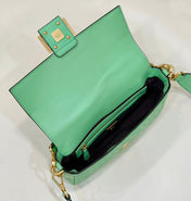 BAGUETTE WITH FF MOTIF 27 IN DE YORK GREEN SOFT LAMBSKIN GOLD HARDWARE