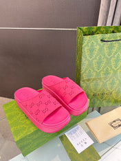 PLATFORM SANDALS IN BRIGHT PINK MONOGRAM IMPORTED TPU