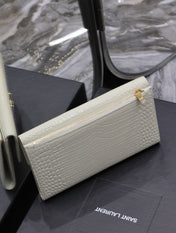 UPTOWN WALLET 21 IN WHITE CROCODILE PATTERN CALFSKIN GOLD LOGO
