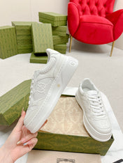 GG EMBOSSED TRAINER WHITE CALFSKIN