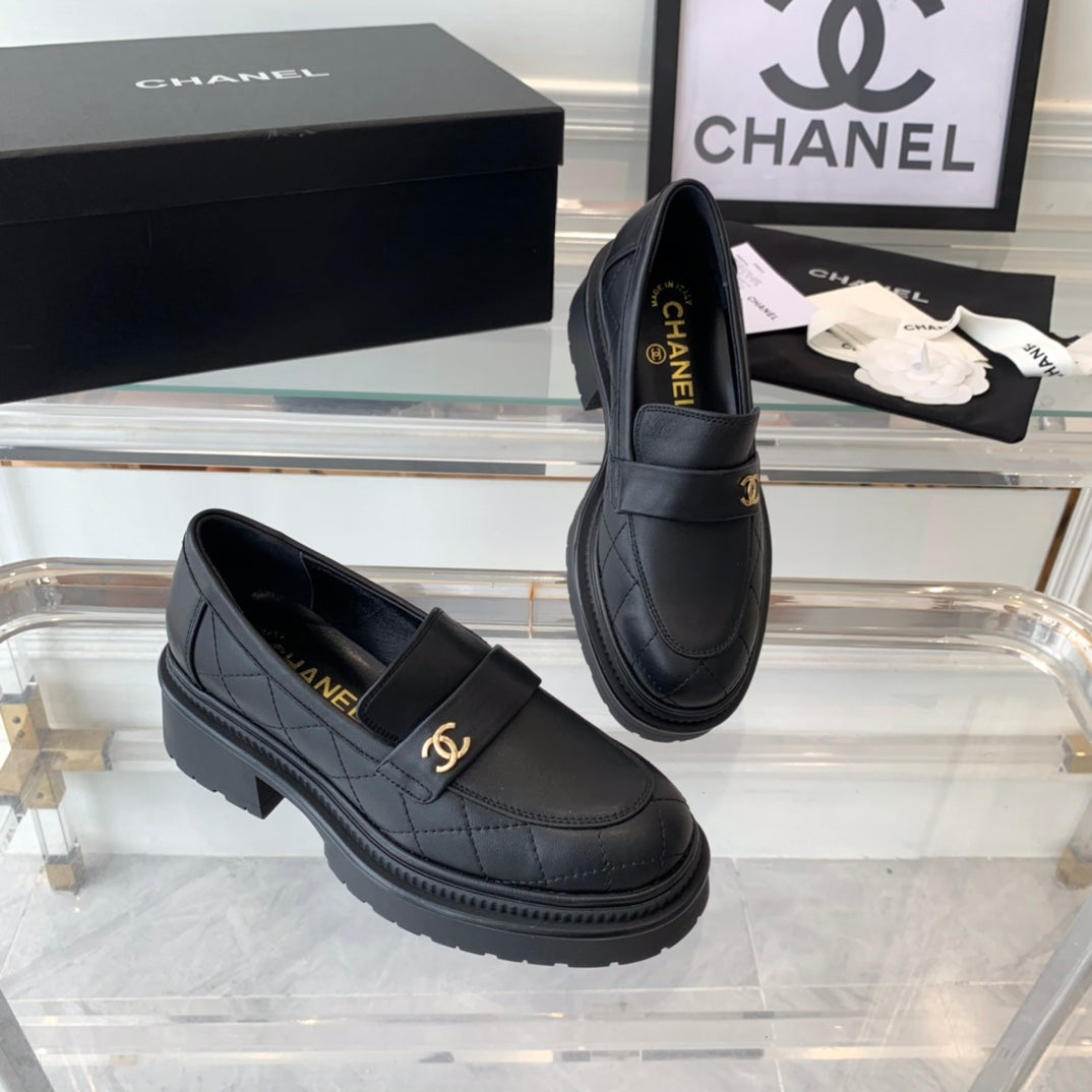MOCCASINS black 1 CALFSKIN