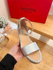 VALENTINO 26S WEDGE SANDALS IN SILVER METALLIC CALFSKIN