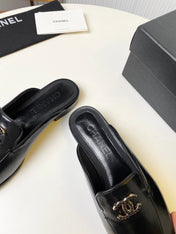 FLAT MULE IN BLACK LAMBSKIN 983818