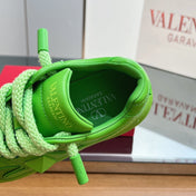 VALENTINO 25S GARAVANI ONE STUD XL PLATFORM SNEAKERS IN GREEN LAMBSKIN