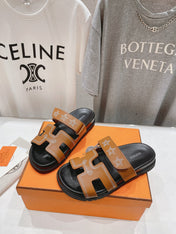 STAR-PATTERNED SANDAL BLACK AND CARAMEL CALFSKIN