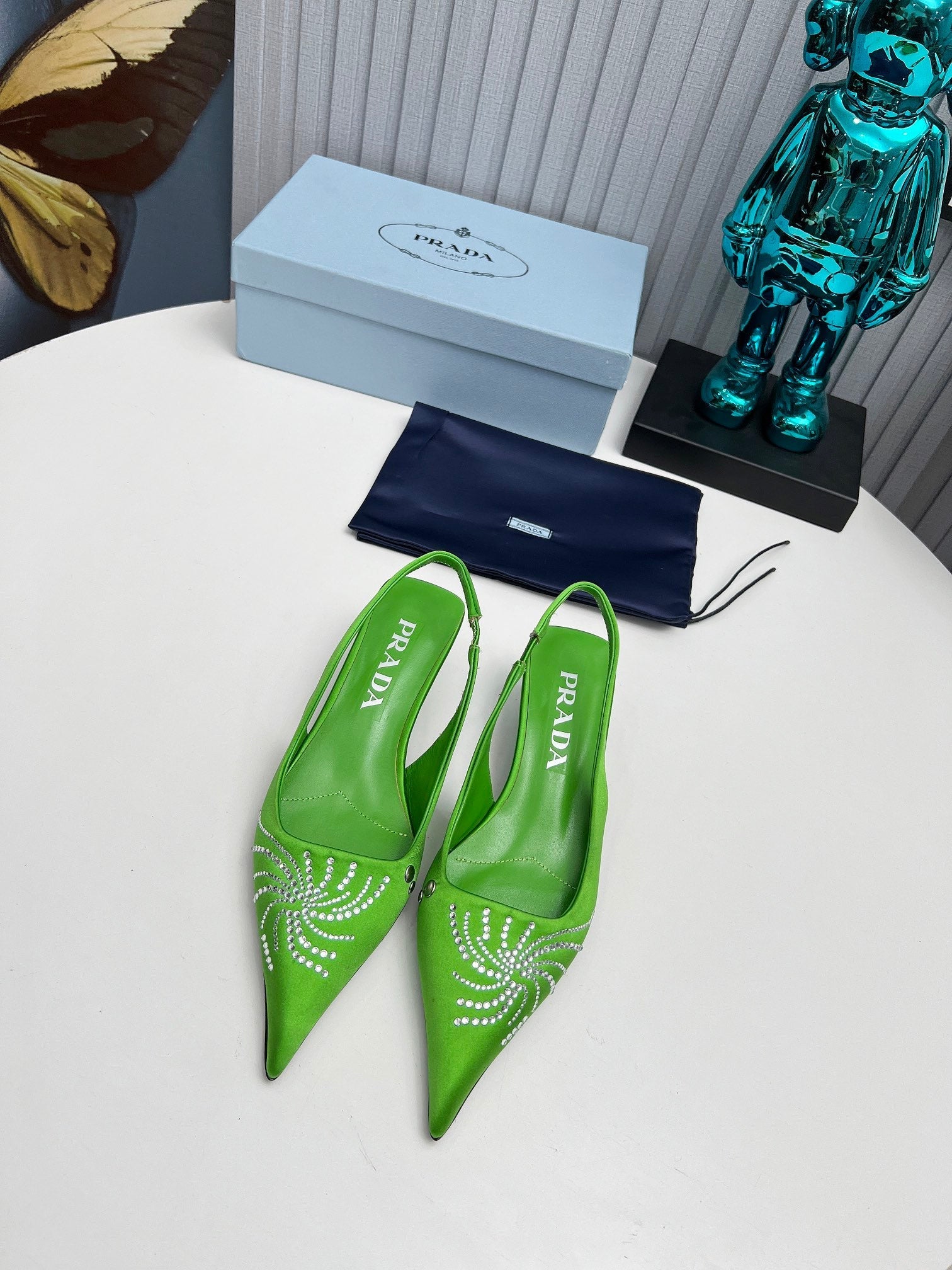 PRADA 26S POINTED TOE SLINGBACK 40MM IN APPLE GREEN SATIN CRYSTAL EMBELLISHED
