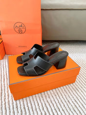 HELIA 60 SANDAL IN BLACK CALFSKIN