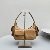 PUCKET BAG 21 IN PEANUT BROWN CALFSKIN