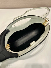 DUMPLING BAG 30 IN WHTE CALFSKIN