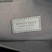 INTRECCIATO CLUTCH 26 IN BLACK CALFSKIN