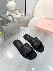 Slippers Black Leather With Sedge Straps