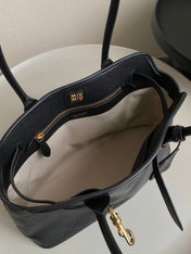 LARGE HANDBAG 40 IN BLACK CALFSKIN