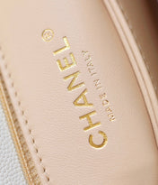 CHANEL 25S FLAP BAG 24 CM IN WHITE LAMBSKIN WITH GOLD HARDWARE