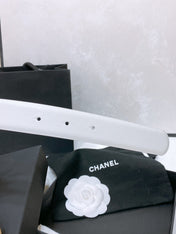 CC 30MM BELT IN WHITE SMOOTH CALFSKIN WHITE MIX BLACK METAL HARDWARE