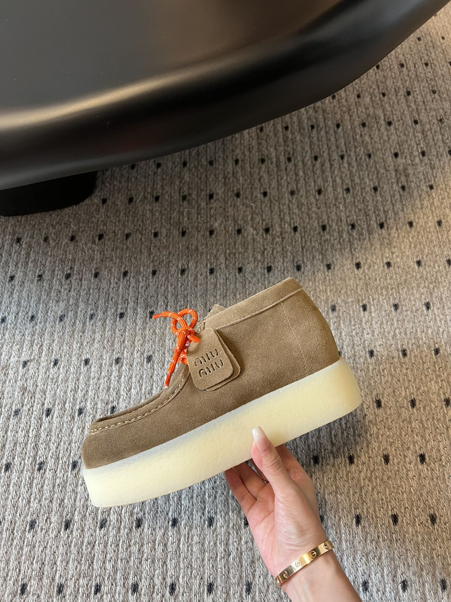 MIUMIU 26S CHUKKA BOOTS IN BROWN SUEDE